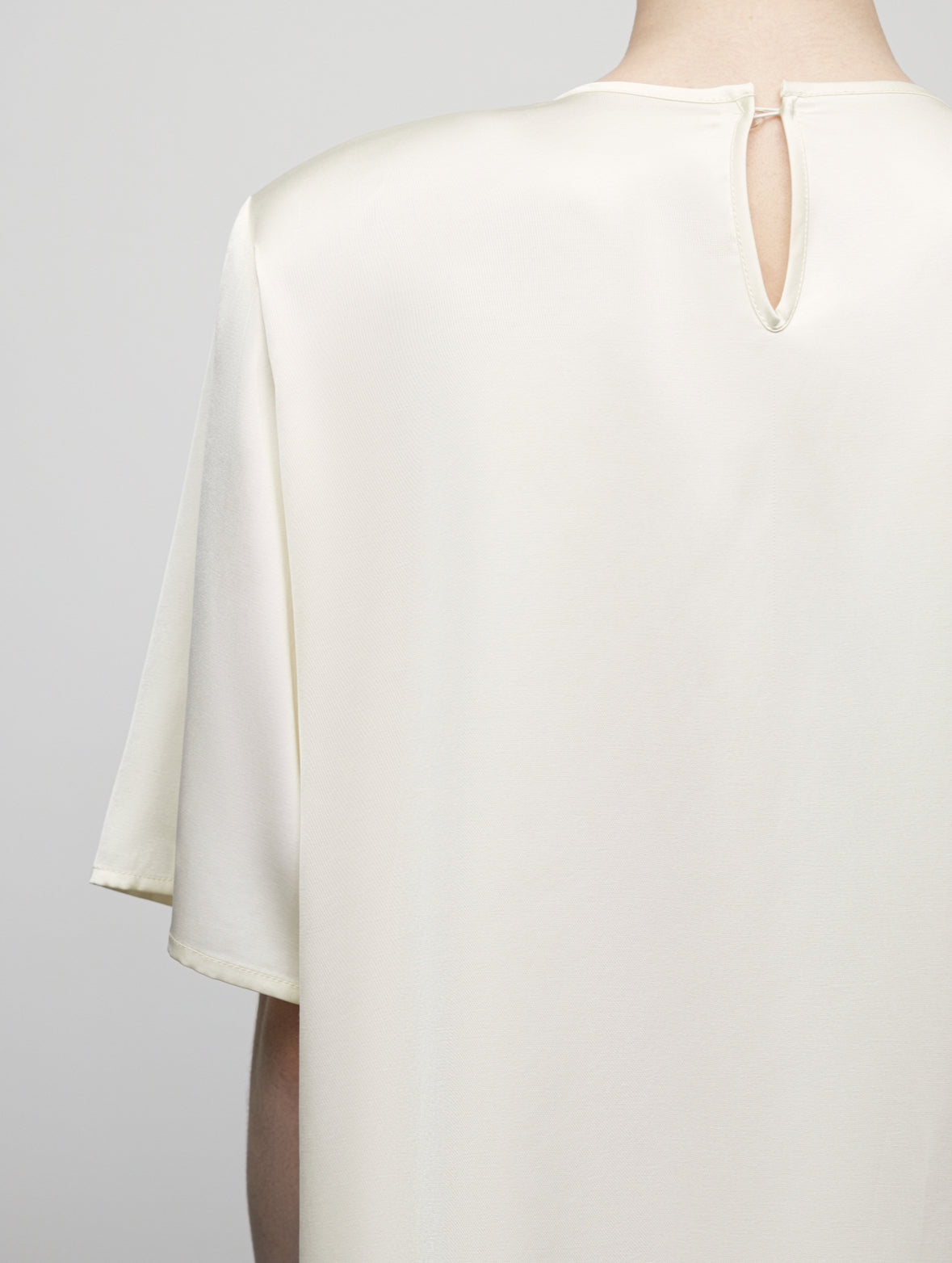 T-Shirt in Cream