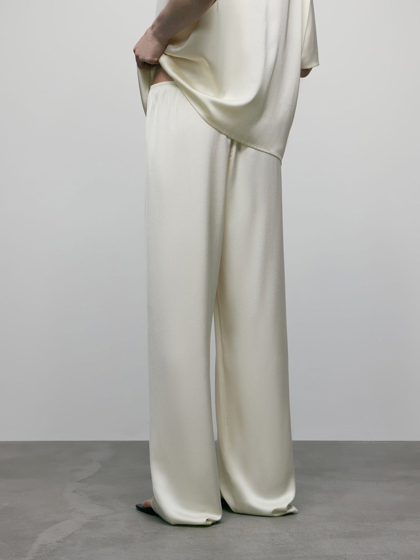 Satin Pants in Cream