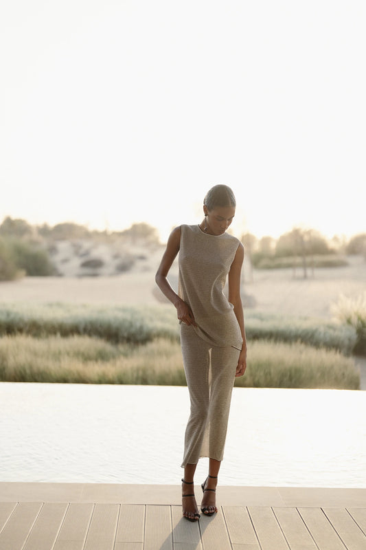 Gabrielle Set in Beige