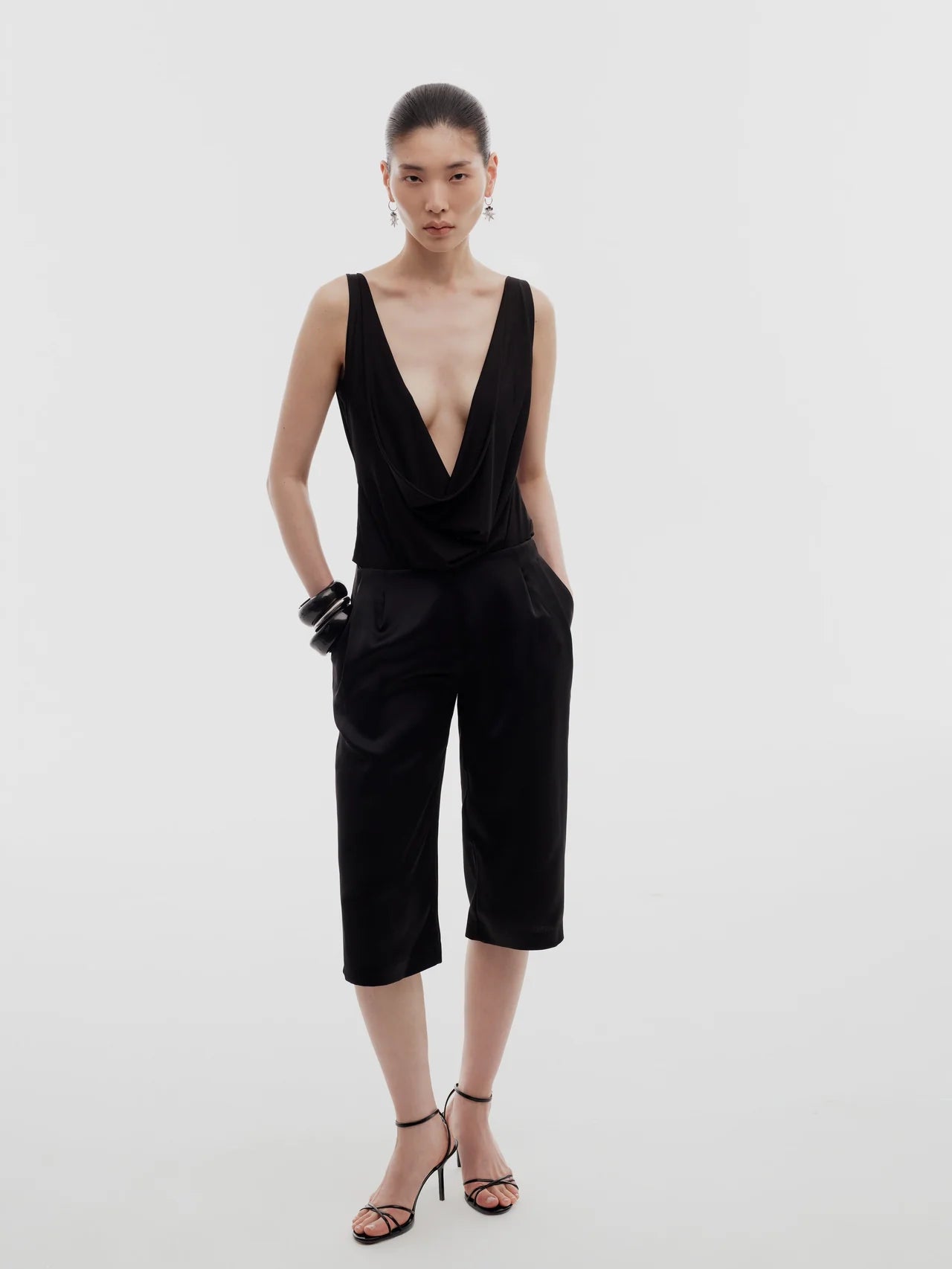 Bermuda Pants in Black