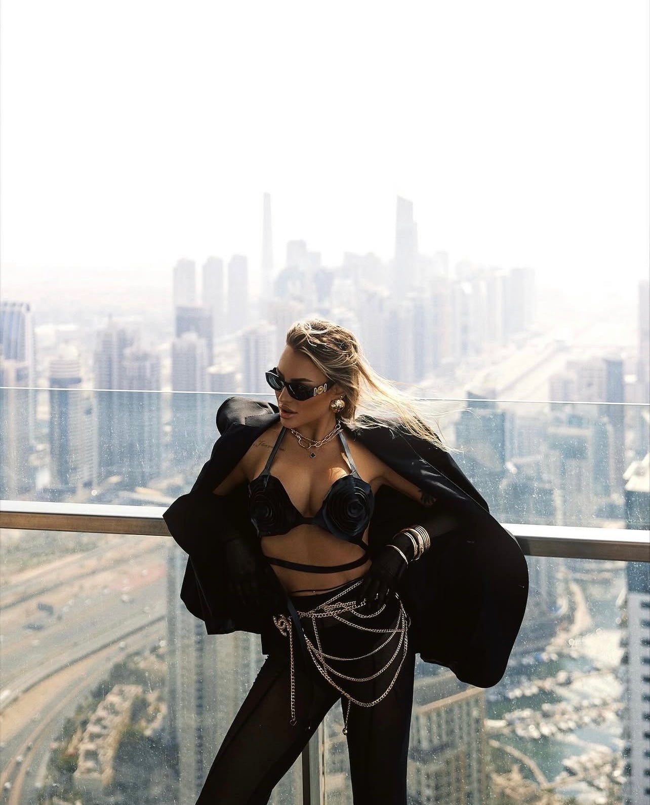 Bra Magnet in Black