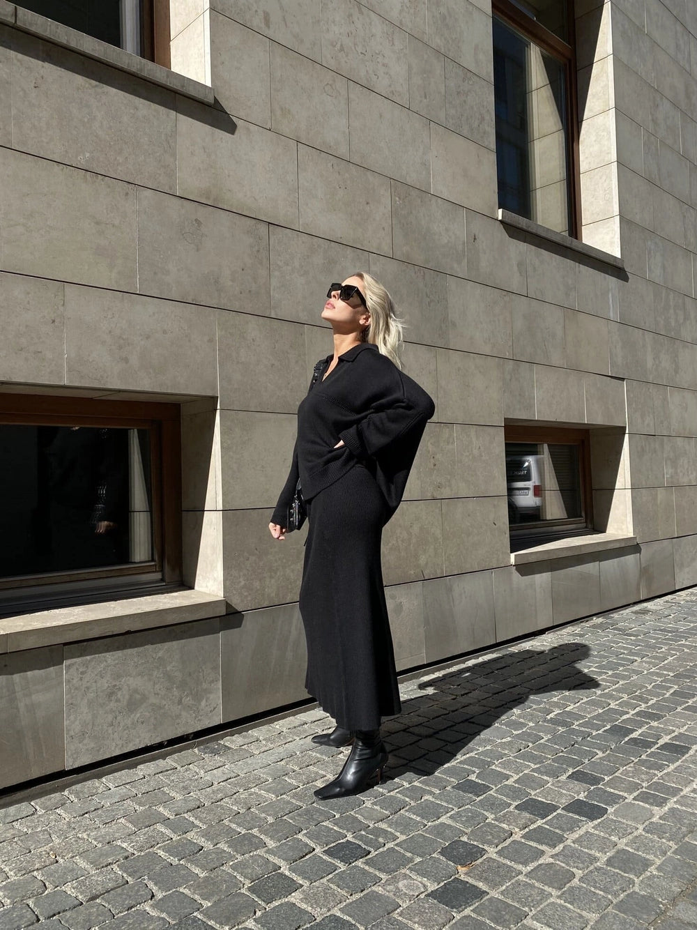 Andrea Blazer in Black