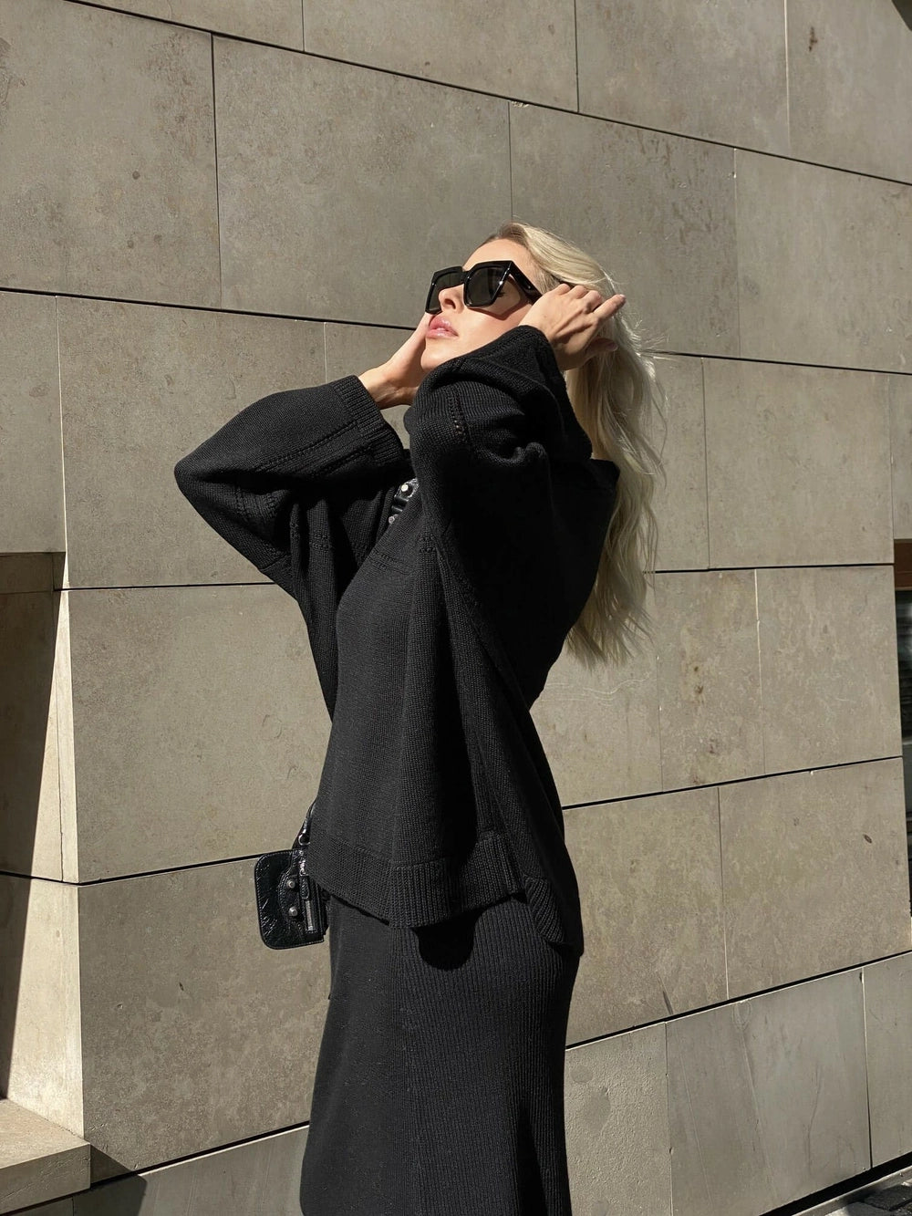 Andrea Blazer in Black
