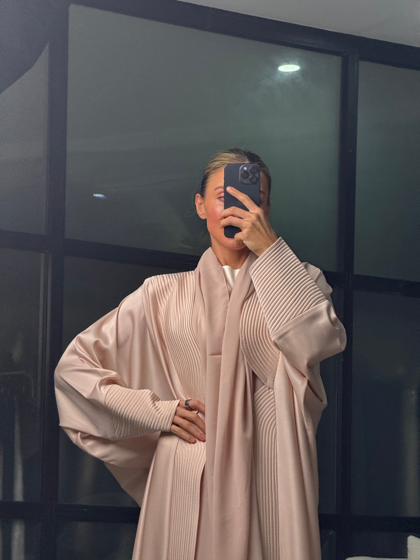 Abaya in Pink with Stitched Patterns