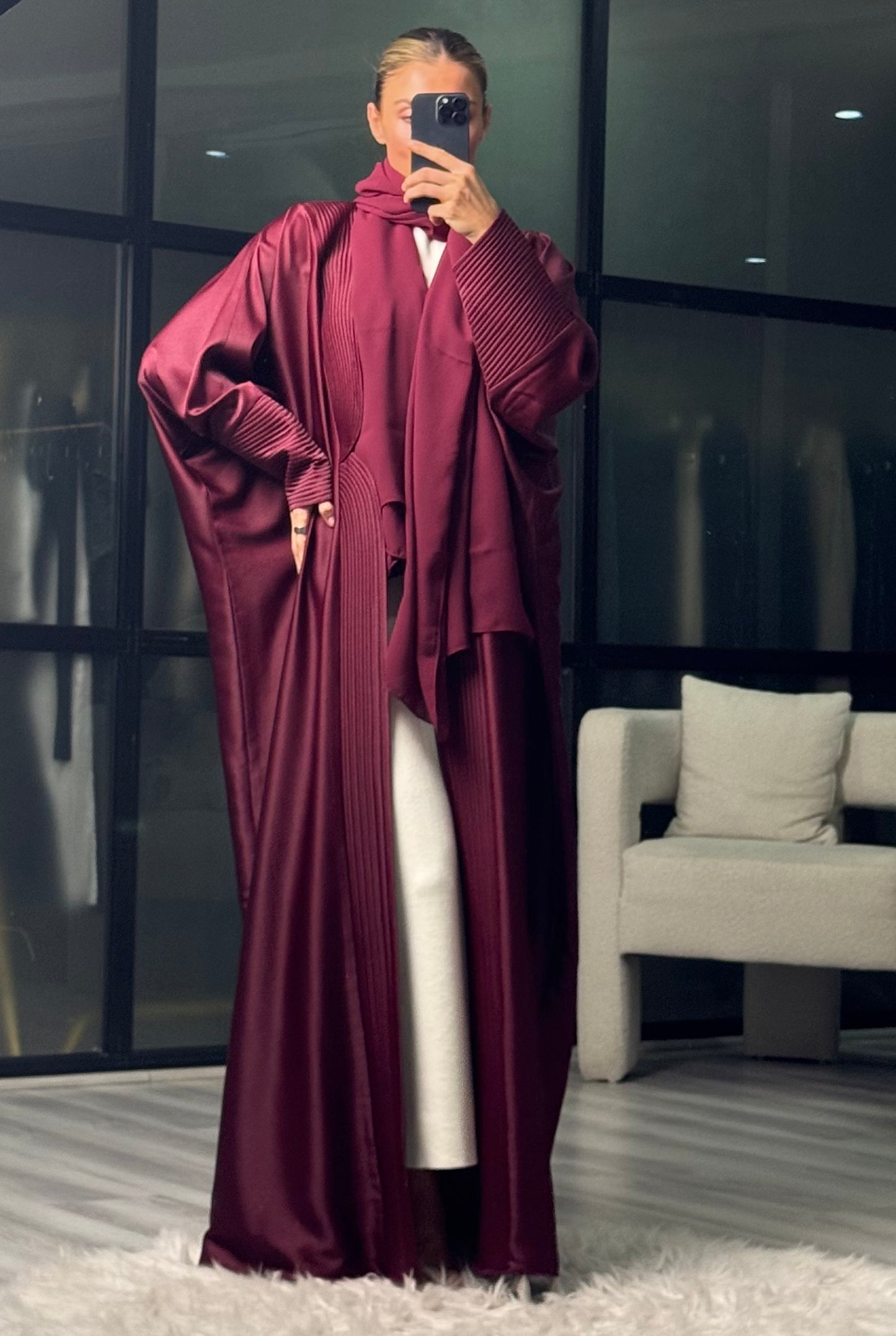 Abaya in Burgundy with Stitched Patterns