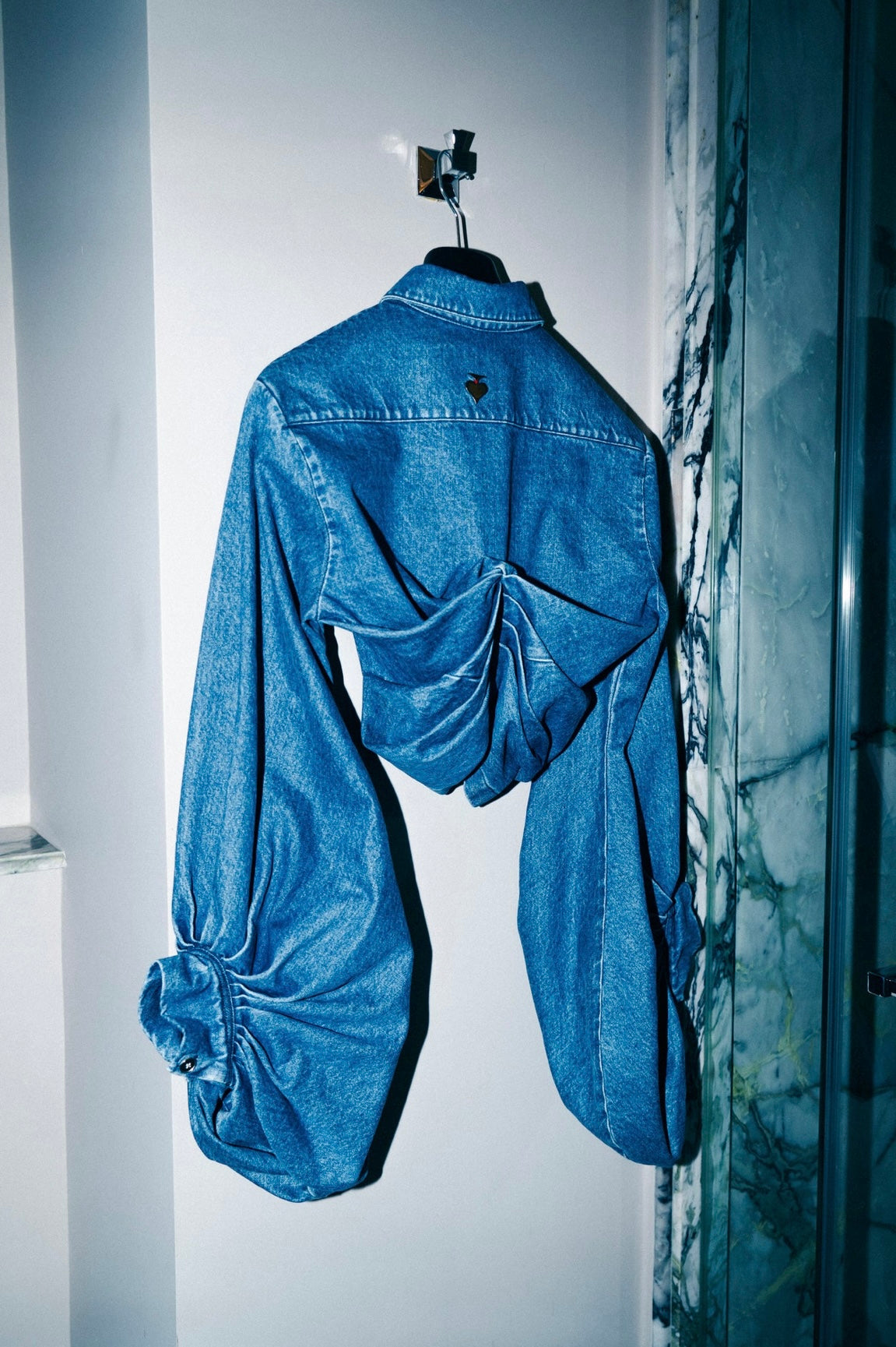 Je ne Comprends pas Top In Denim Blue