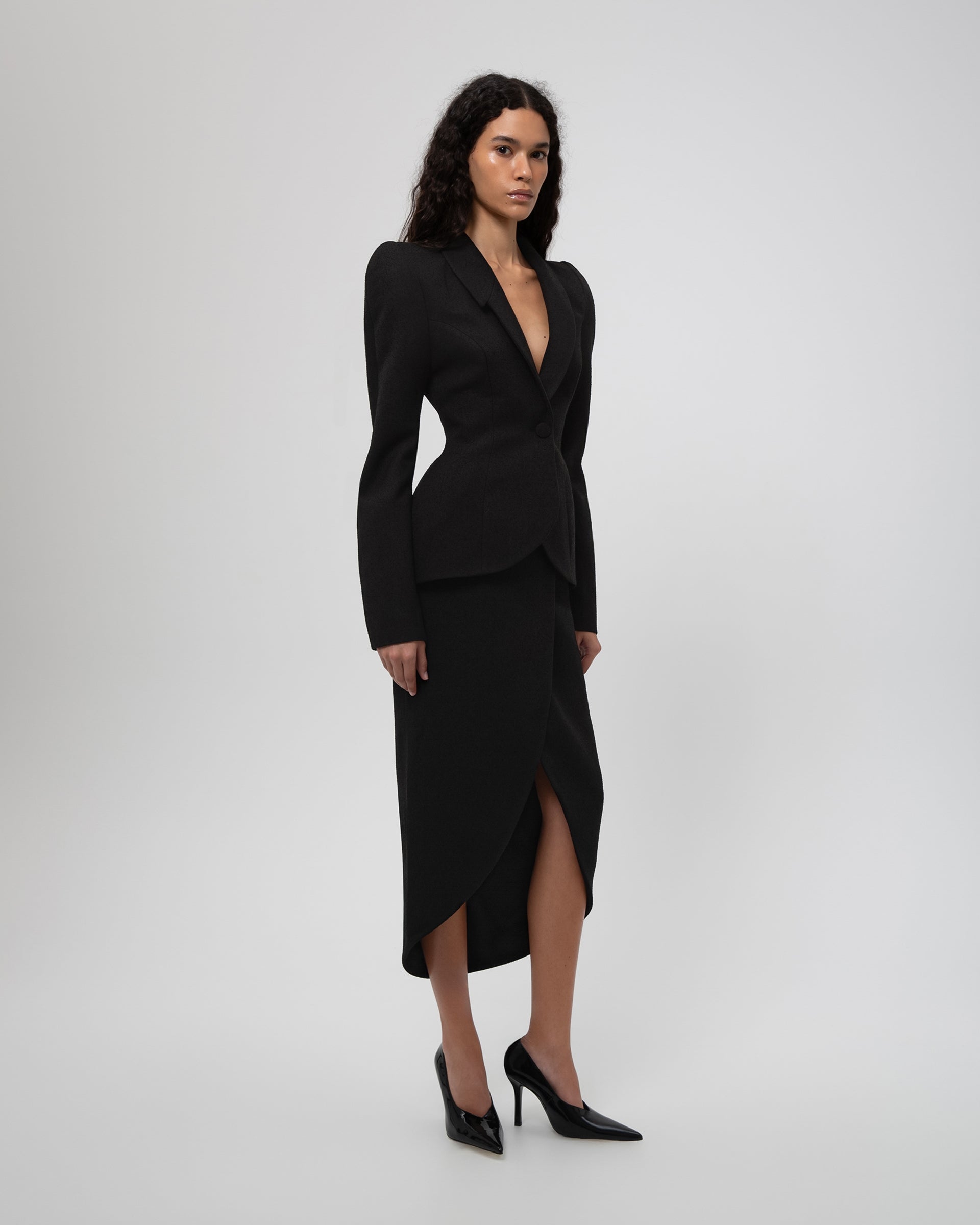 Sirin Jacket in Black