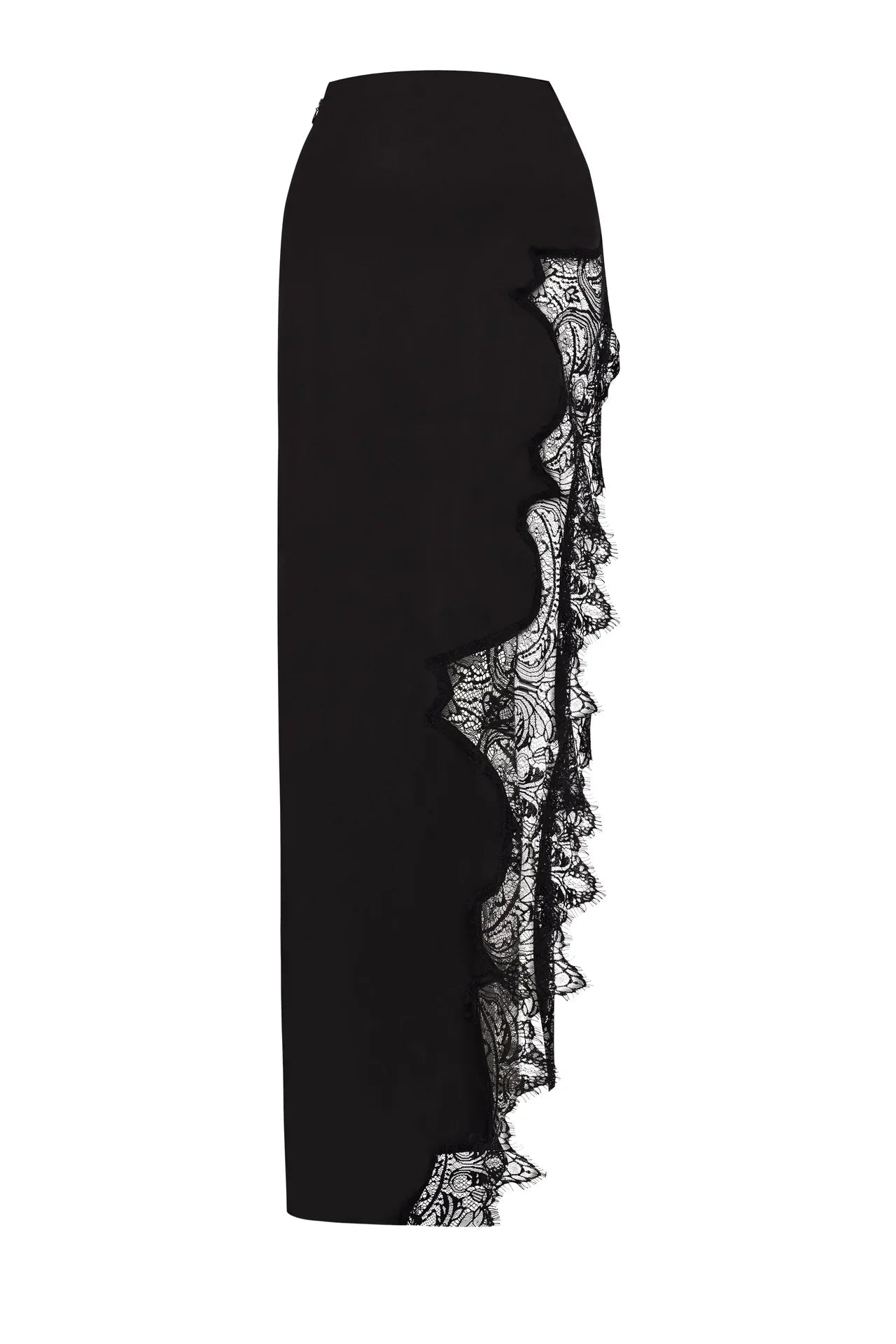 تنورة بتفاصيل الدانتيل باللون الأسود