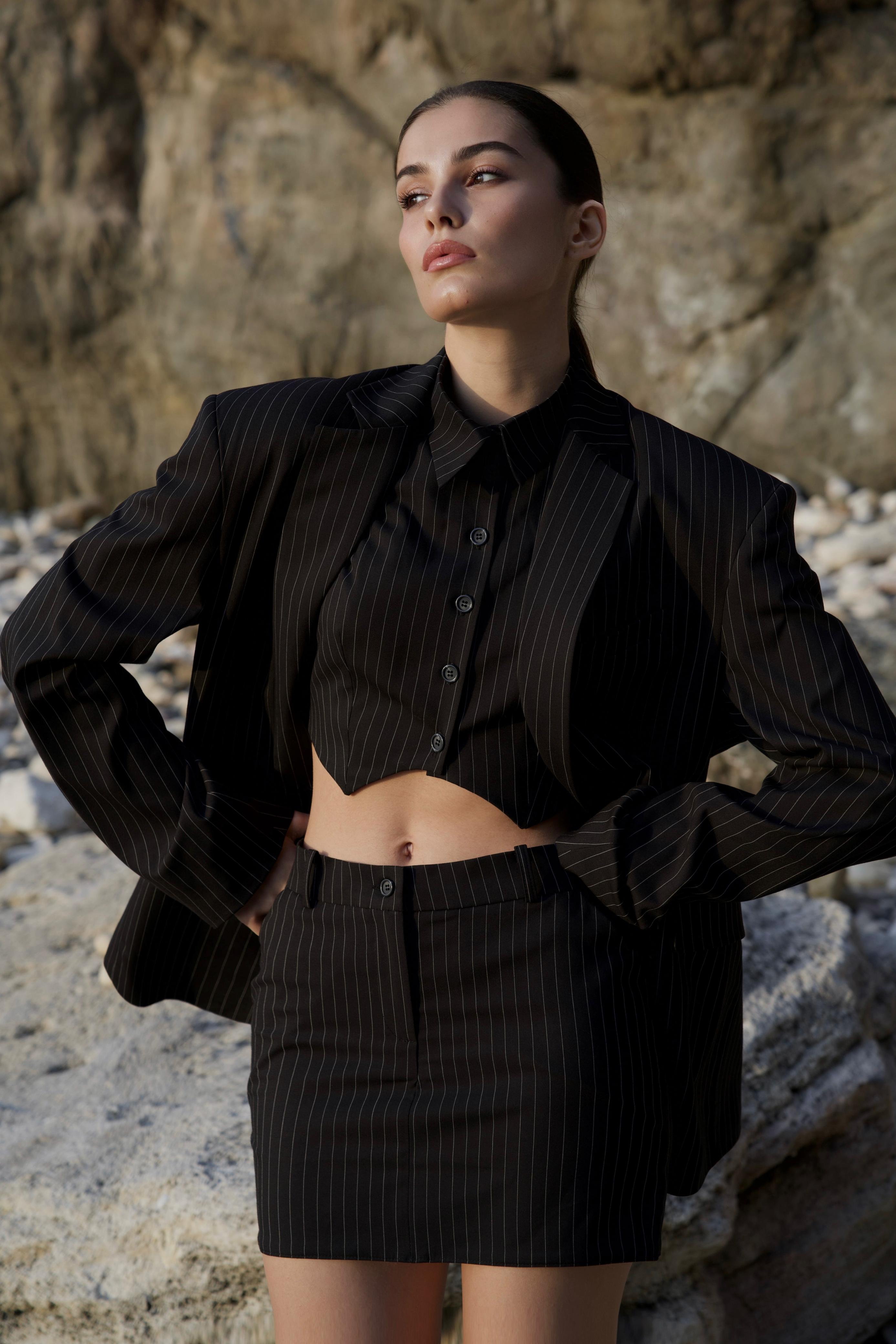 تنورة مخططة