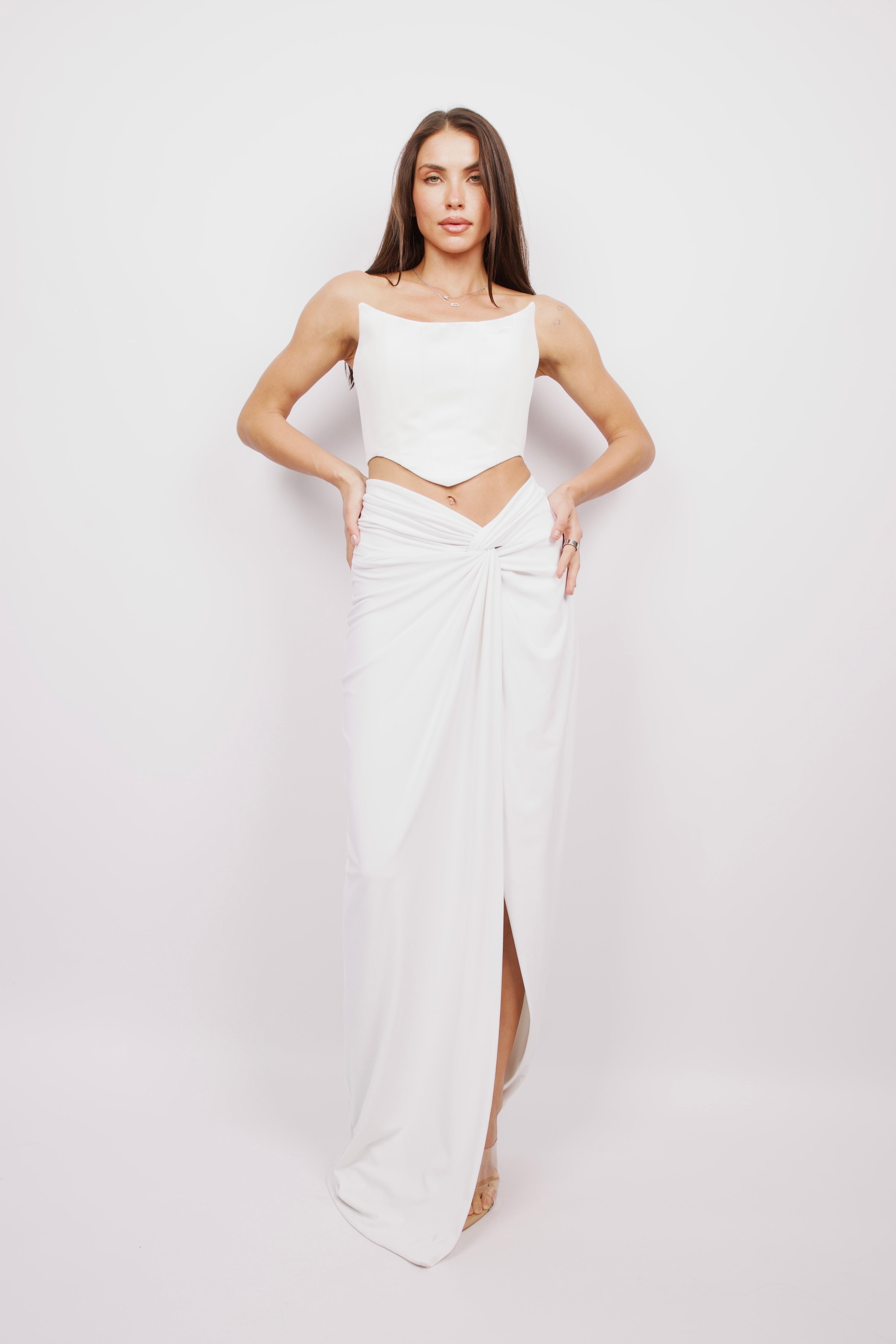 Jupe blanche intouchable