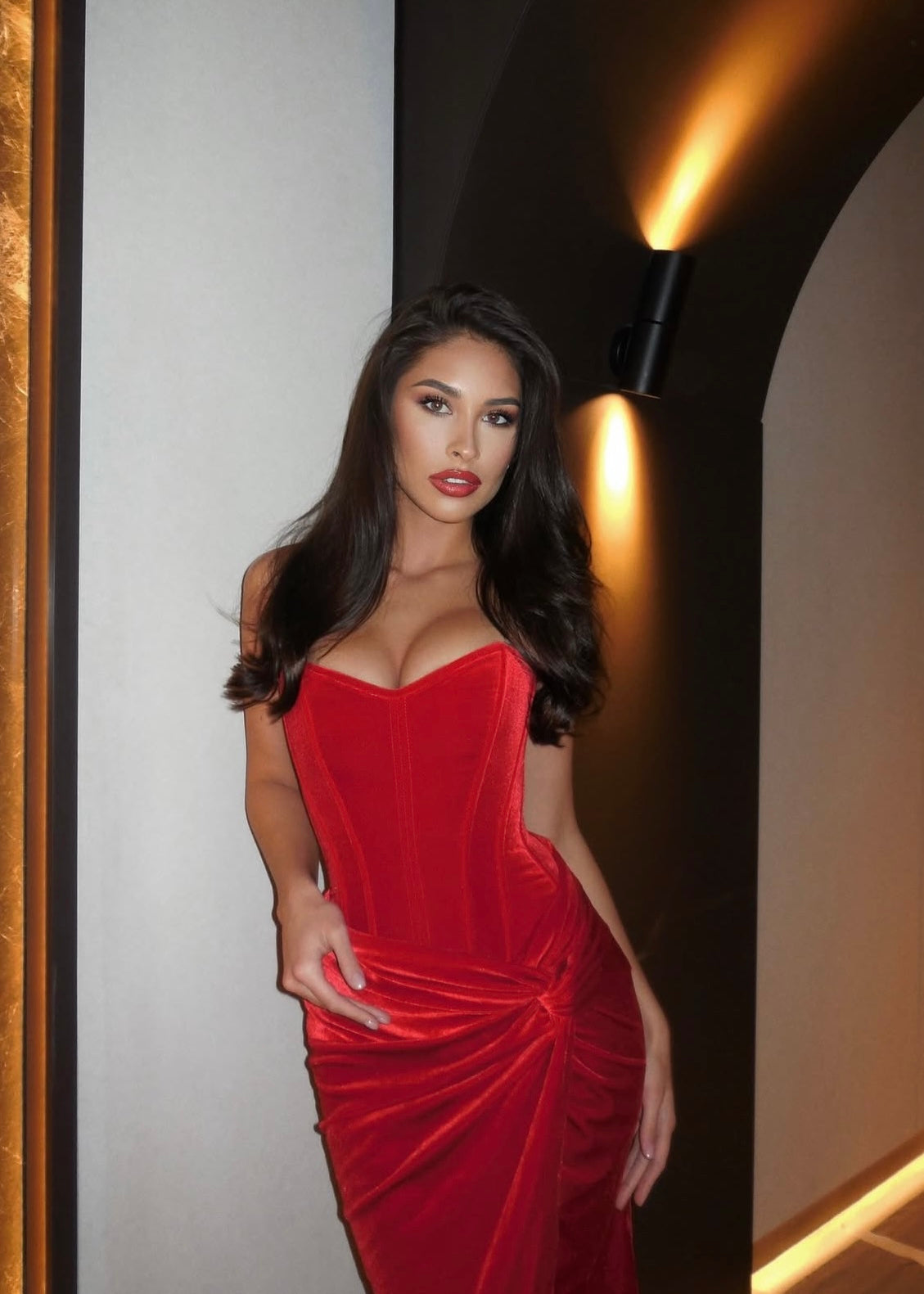 Corset en velours rouge