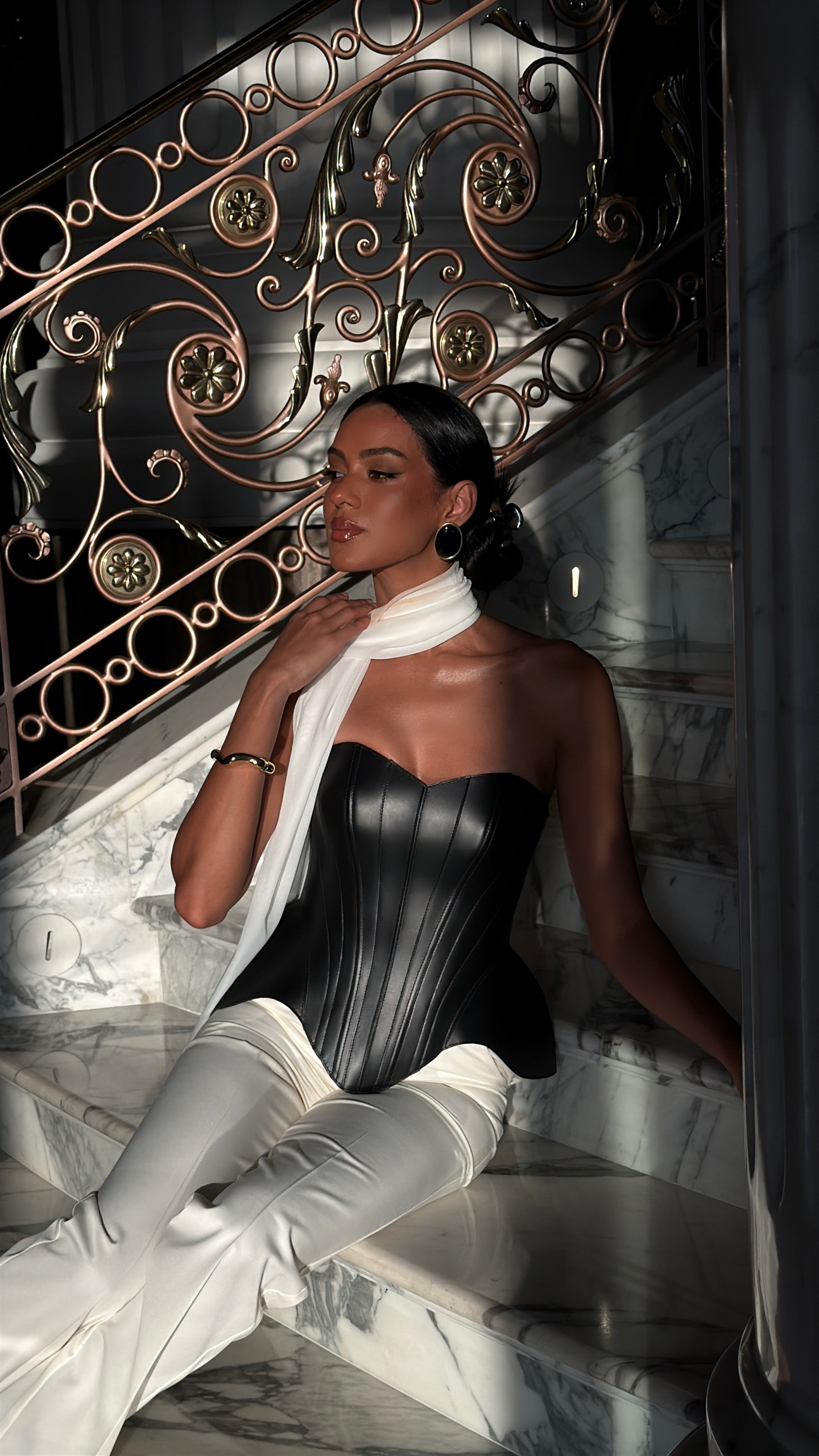 Plaisir Corset in Black