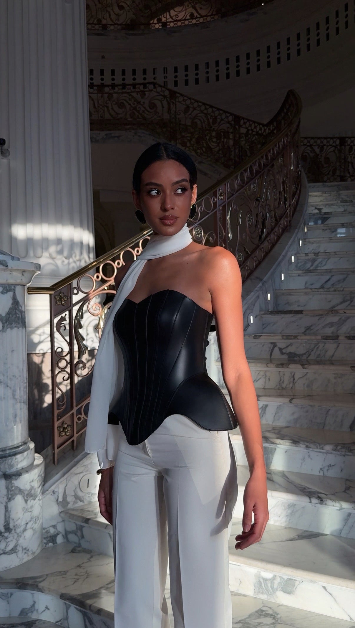 Plaisir Corset in Black