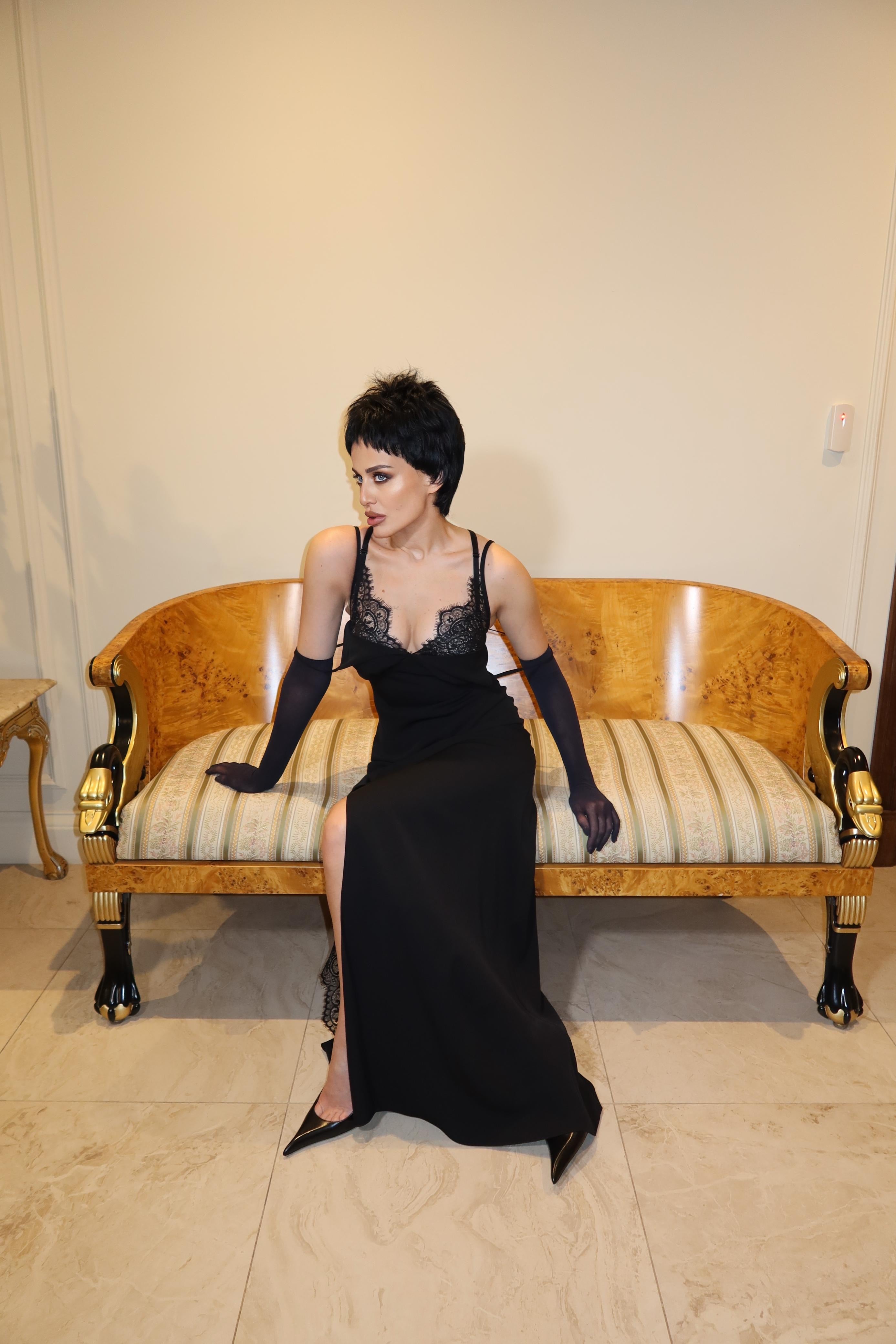 Elvira Dress in Black