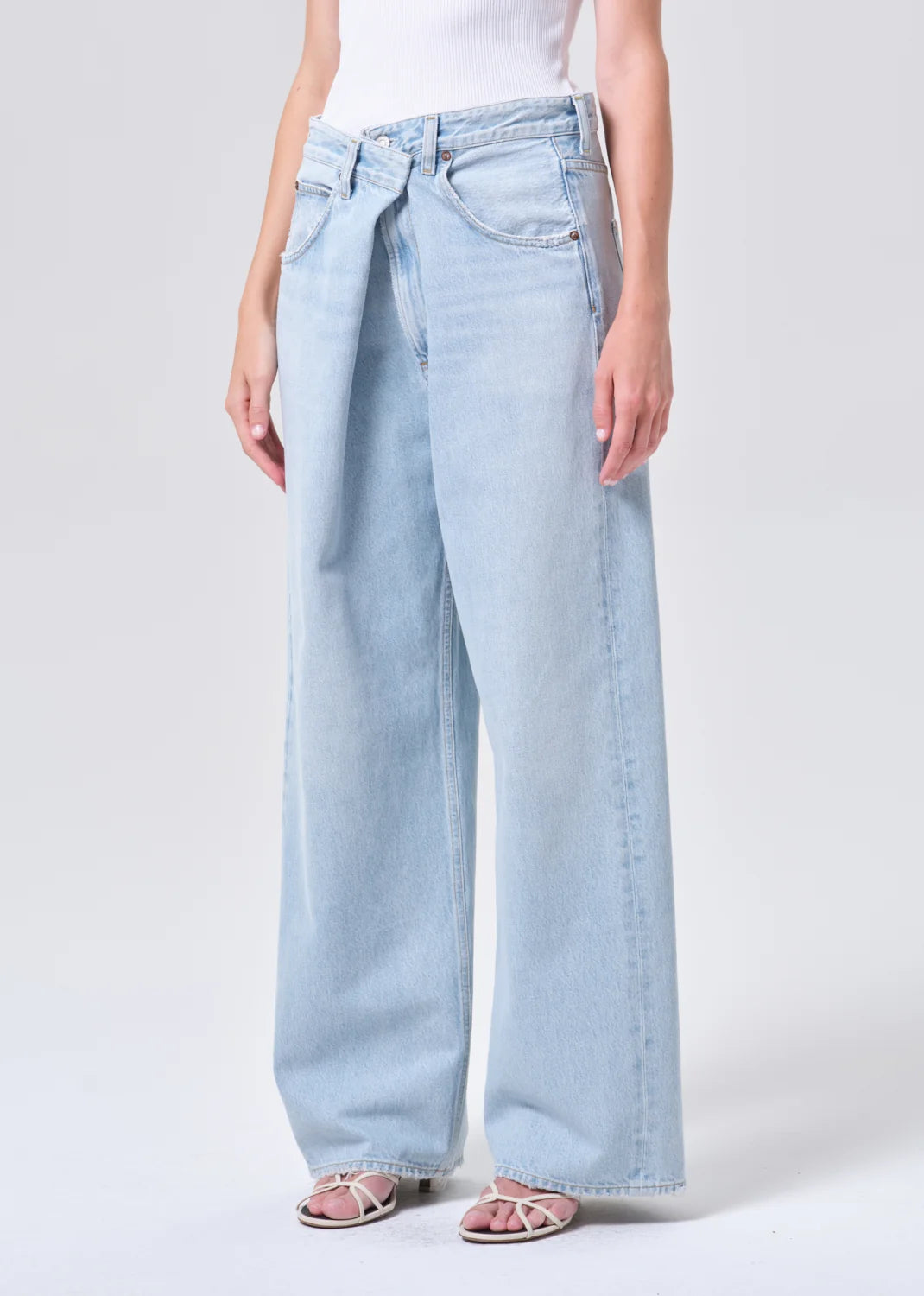 Vana Fold Jean in Spark