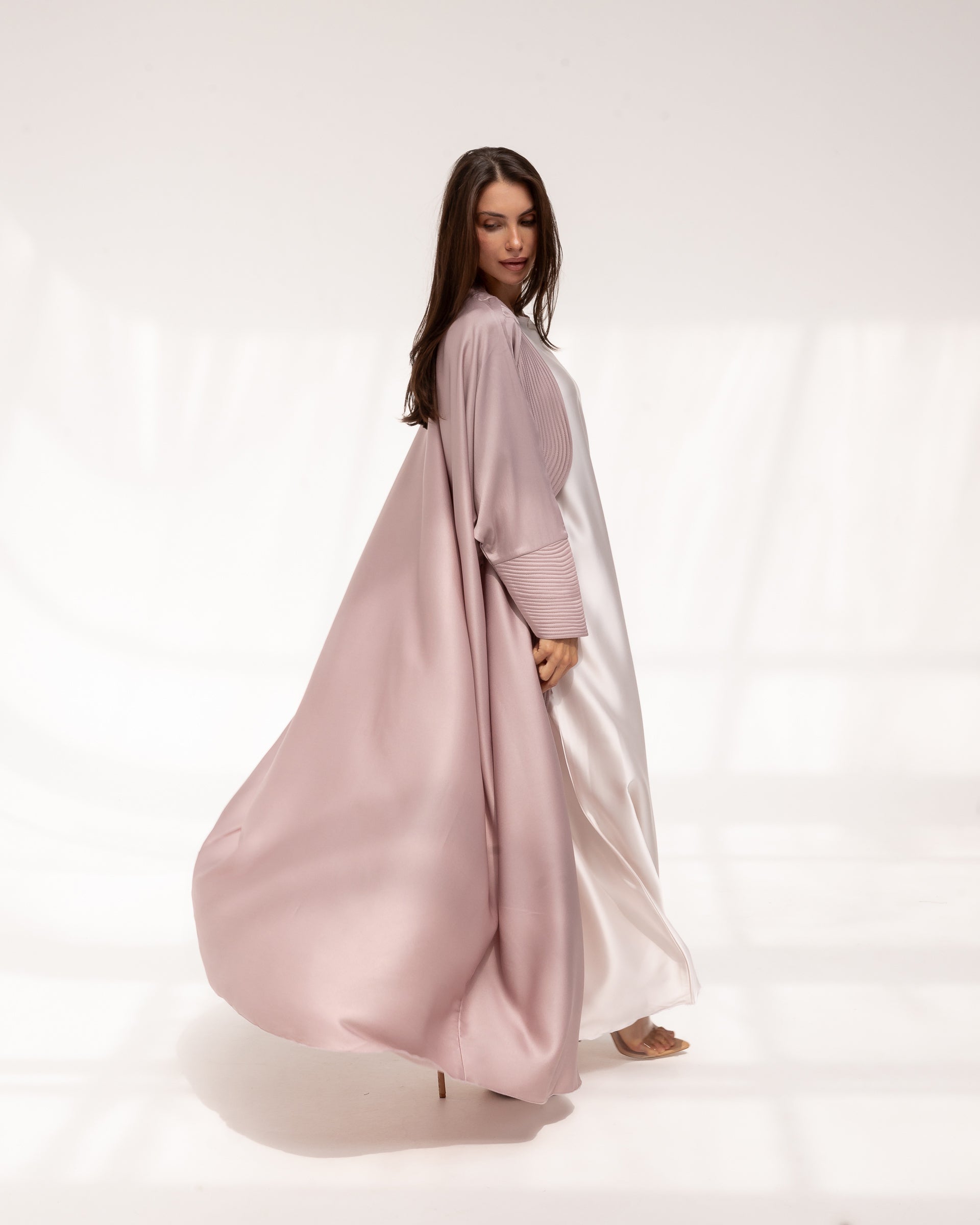 Stitch Abaya in Pink