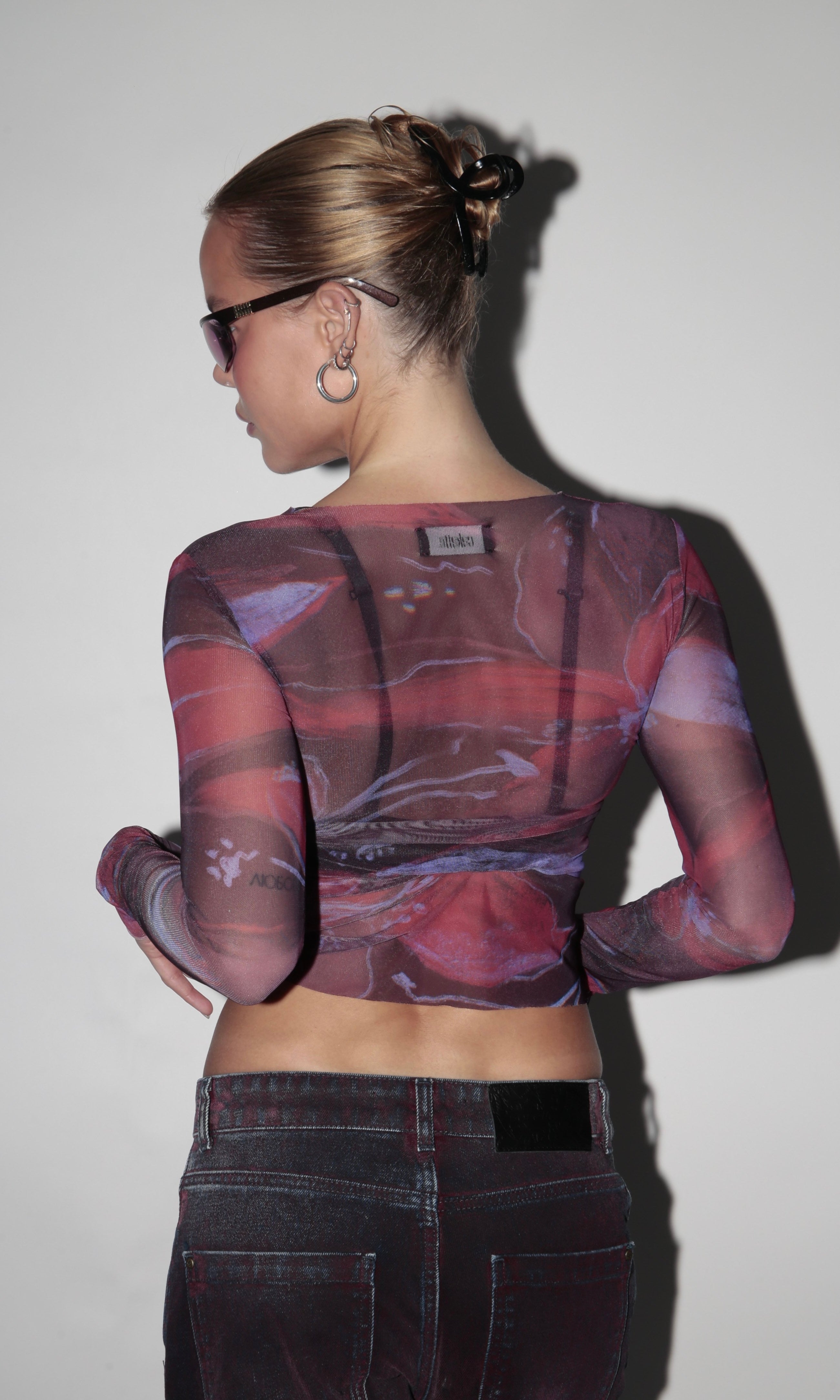 Manches longues en maille rouge et prune