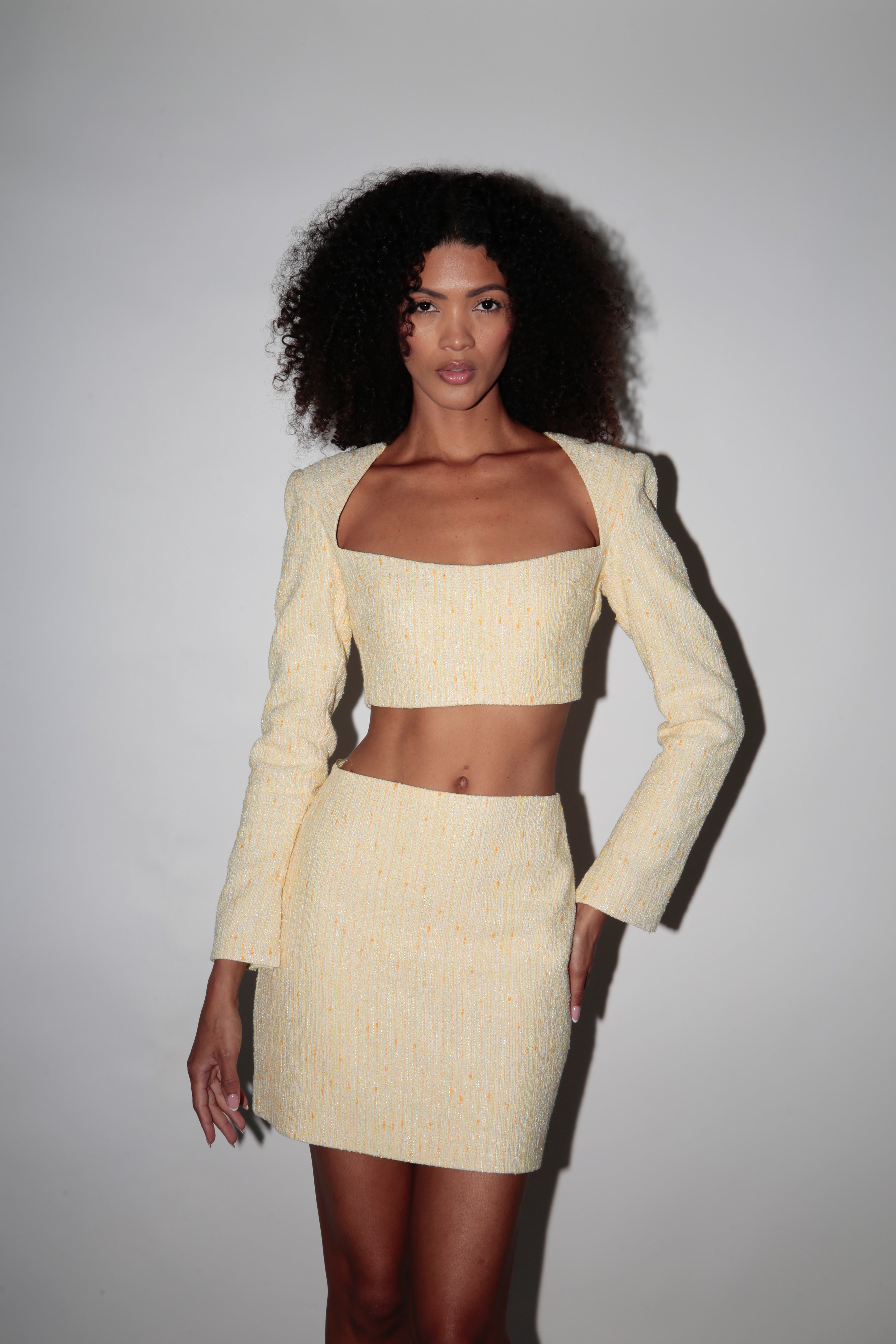 Ensemble en tweed jaune