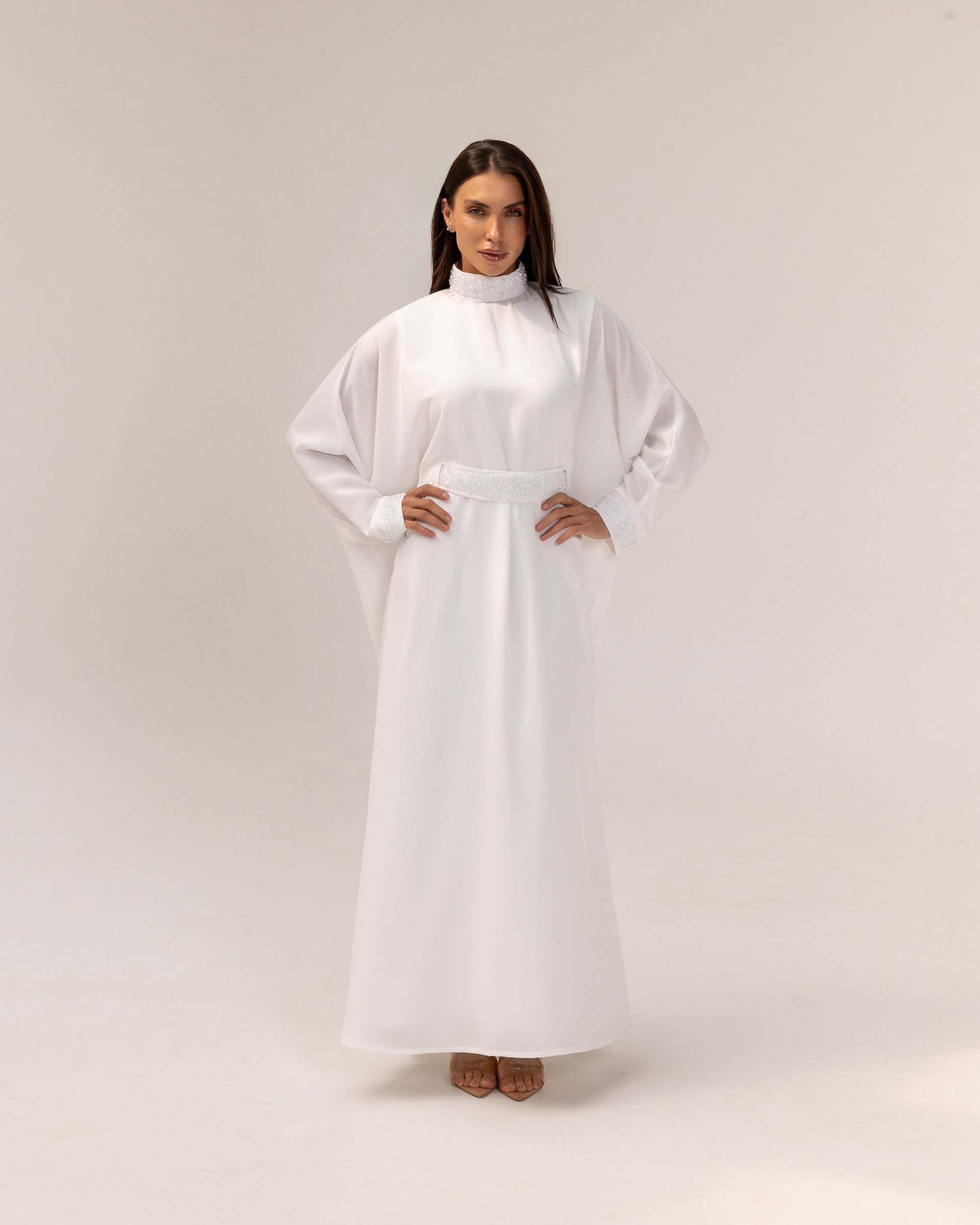 Pearl Cinch Abaya in White