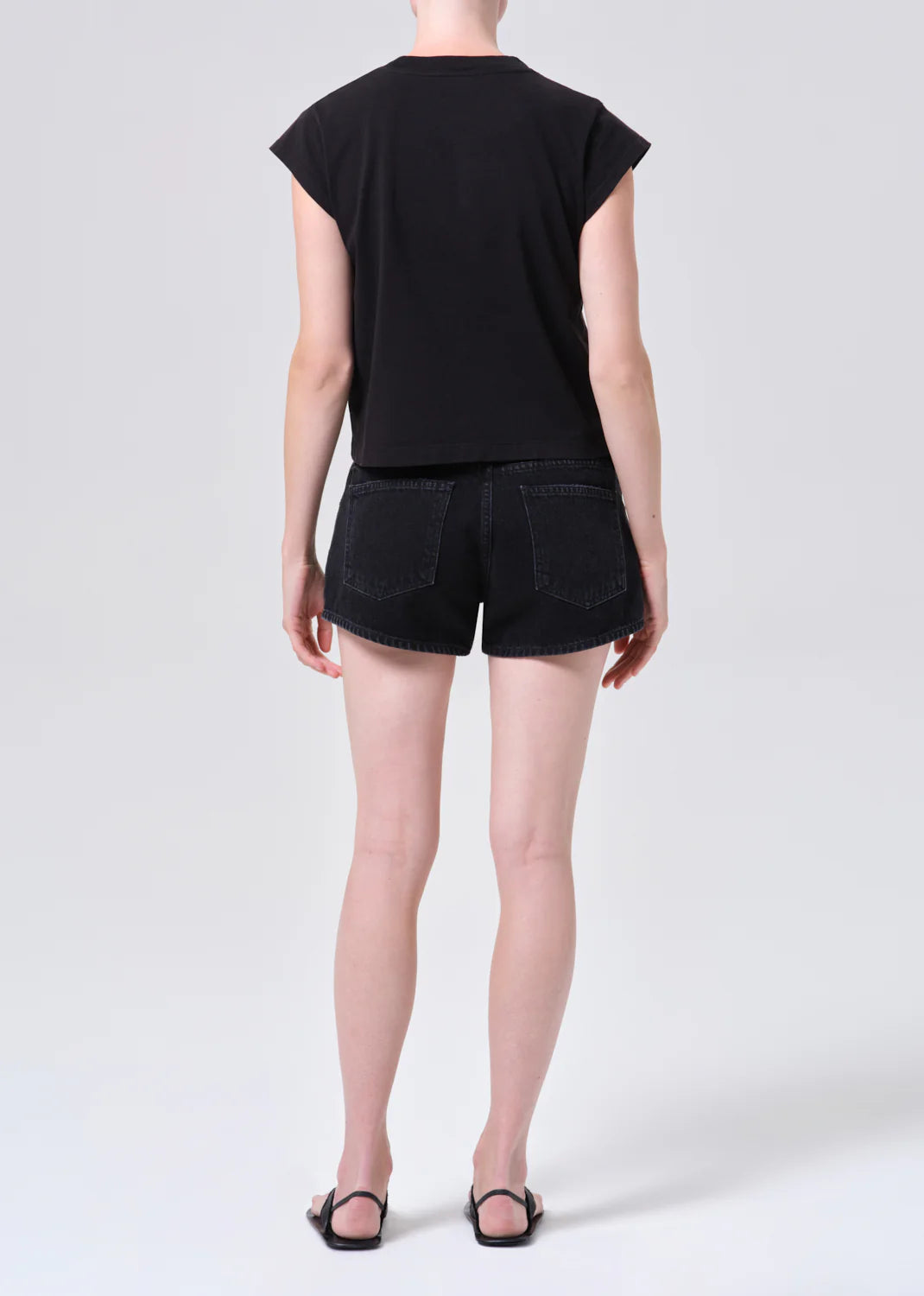 Low Rise Parker Shorts in Black