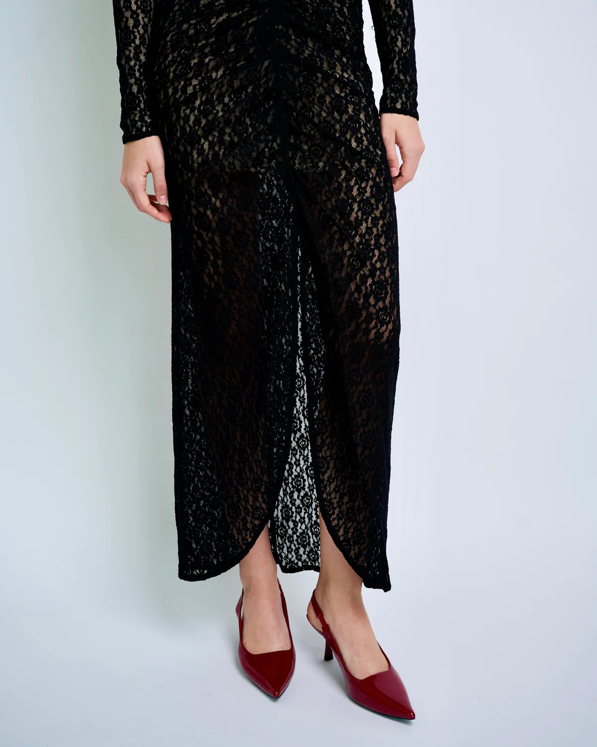 Eternal Rose Dress in Black