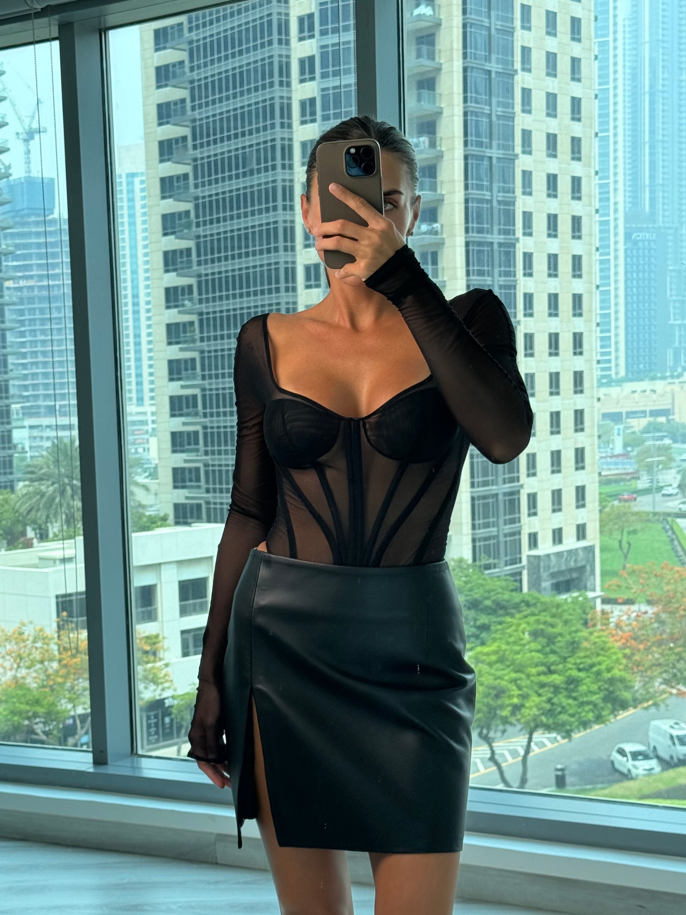 Body corset à manches noires