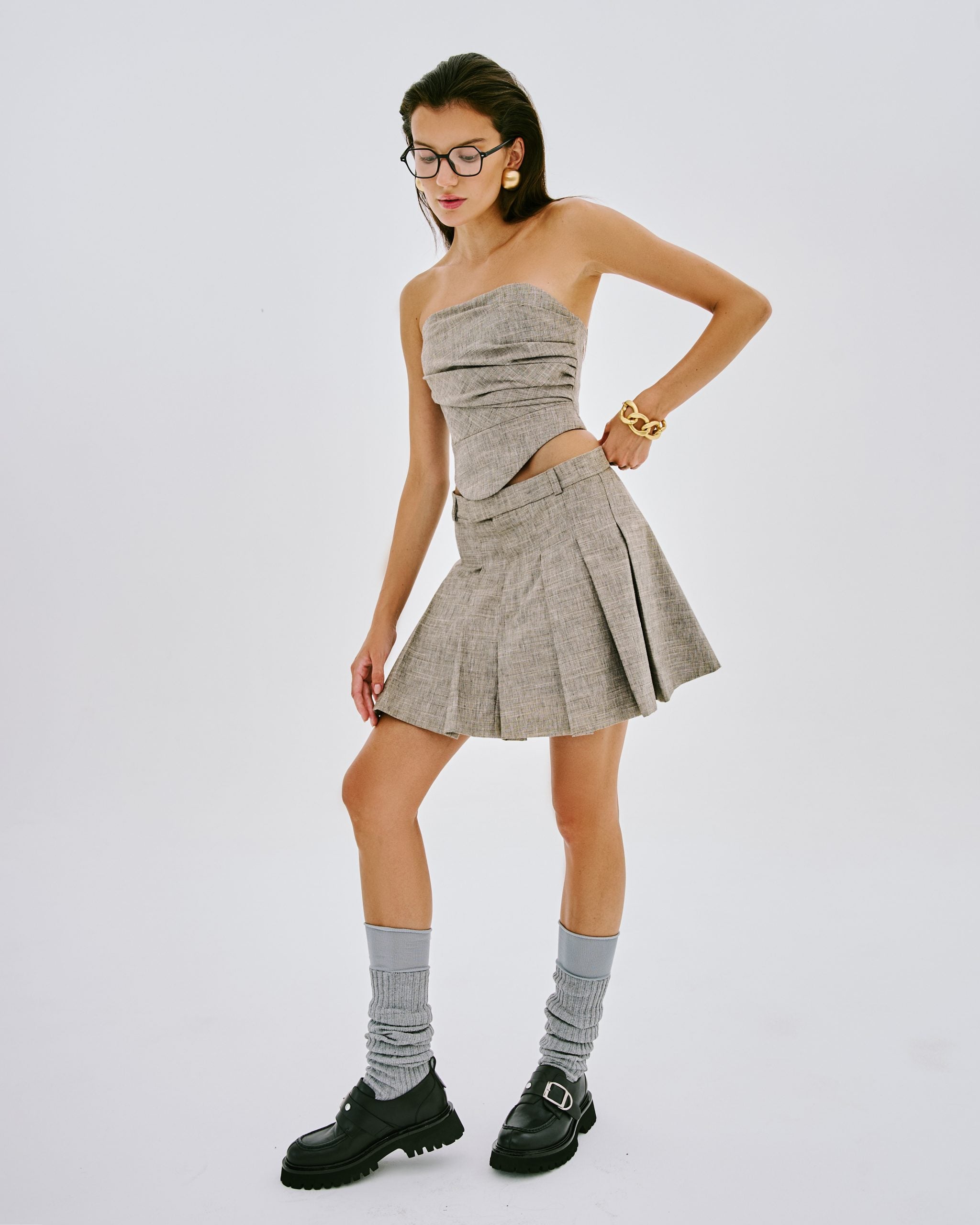 تنورة من الكتان